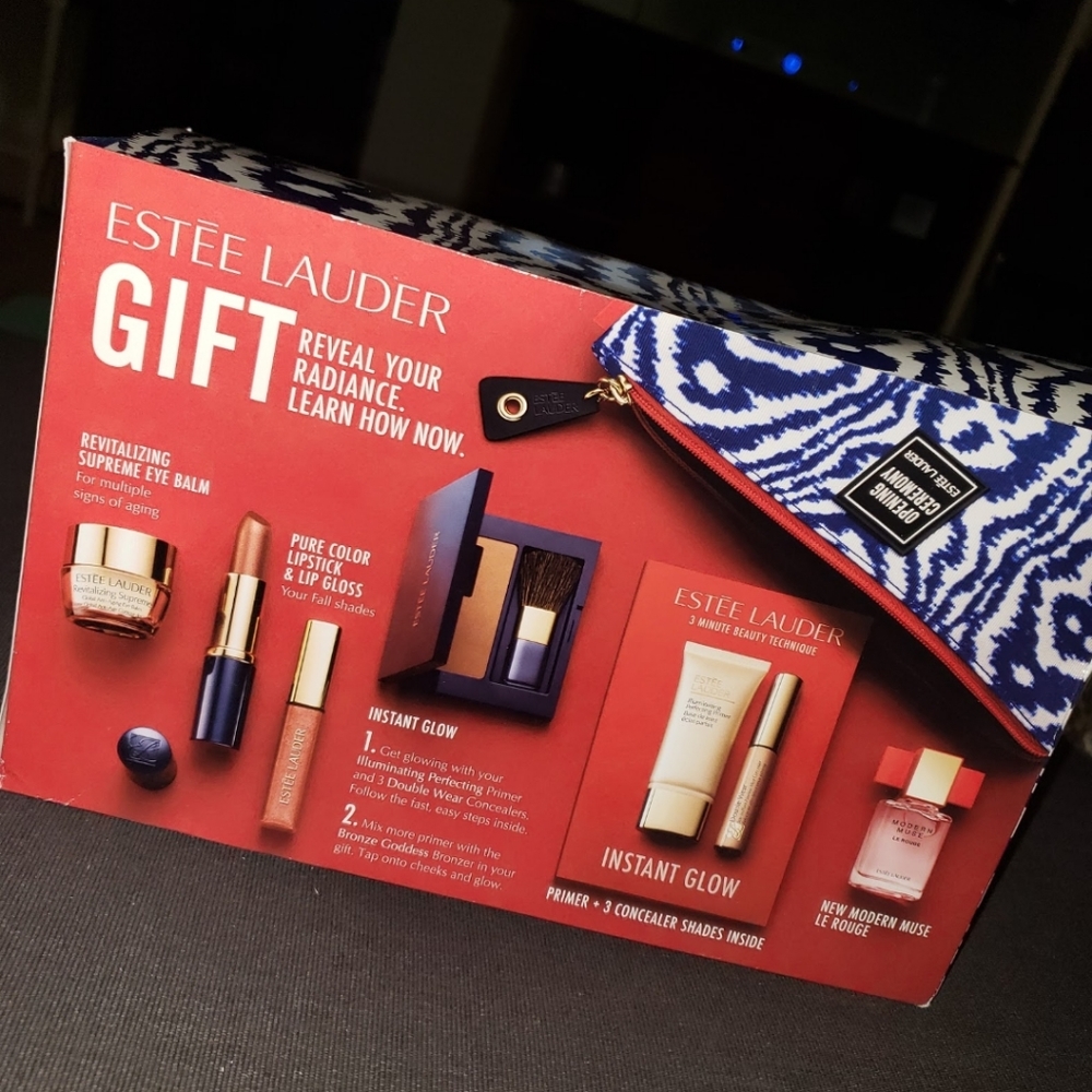 Estes Lauder Gift Set